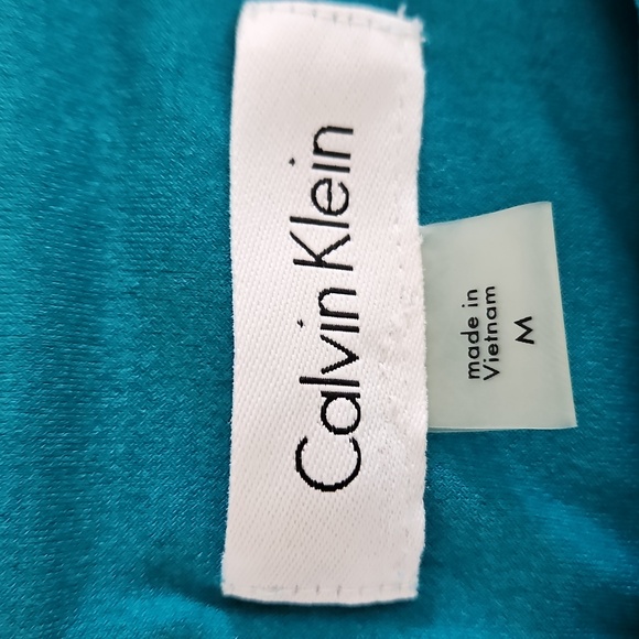 Calvin Klein Shell M - Picture 3 of 6